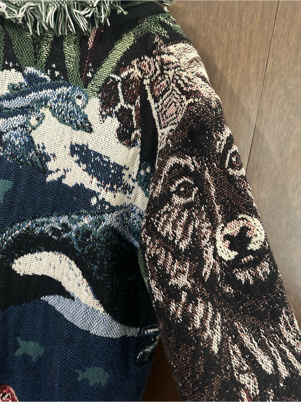 Handmade Fringed Boho Blanket Tapestry Knit Cardigan Blue & Green Animals Sz XL - Picture 11 of 16